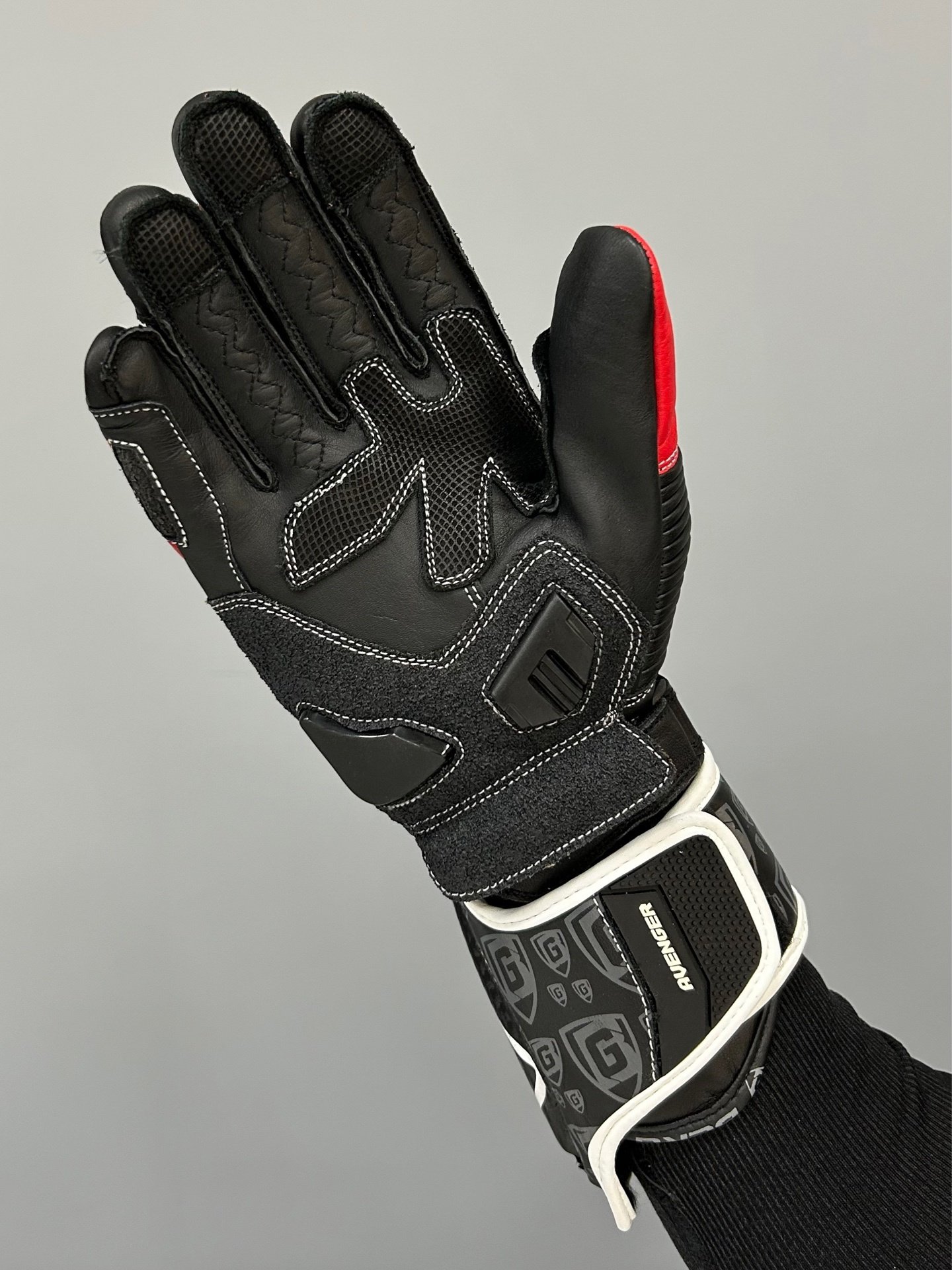 Мото перчатки Avenger Red